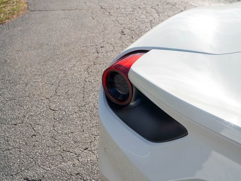 Certified 2017 Ferrari 488 GTB Base image 18