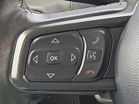 Used 2021 Jeep Gladiator Sport image 20