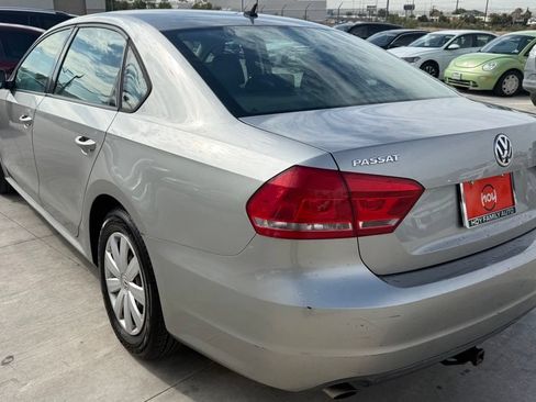 Used 2013 Volkswagen Passat 2.5 S FWD image 7