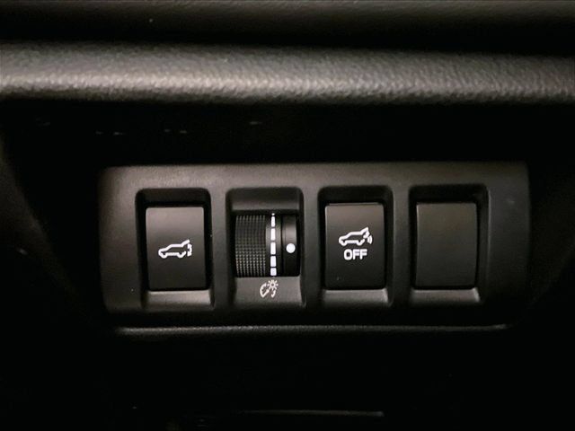 Used 2022 Subaru Outback Limited AWD/4WD image 30