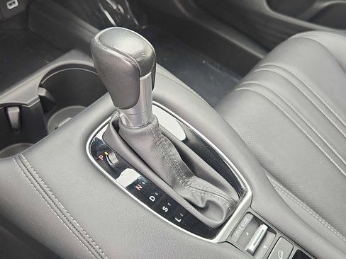 Certified 2023 Honda HR-V EX-L image 14
