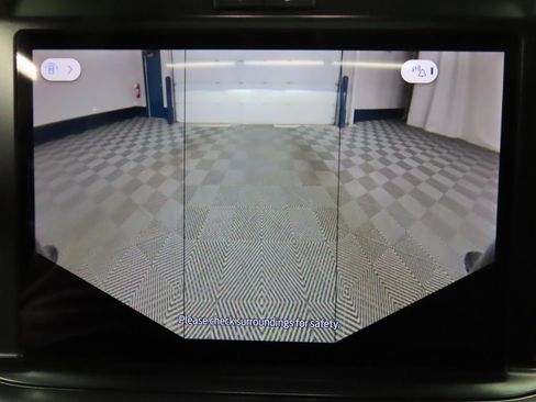 Used 2025 Ford F350 Platinum w/ FX4 Off-Road Package image 23