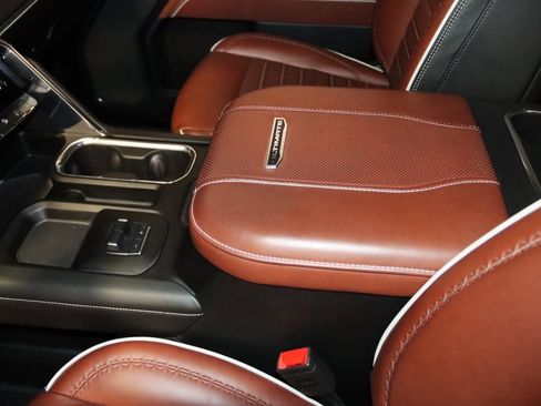 Used 2024 GMC Sierra 2500 Denali Ultimate image 49