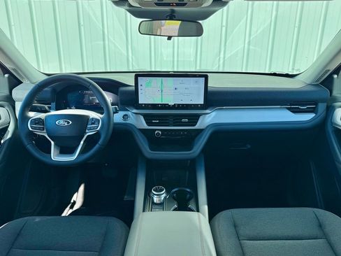 New 2026 Ford Explorer Active image 34