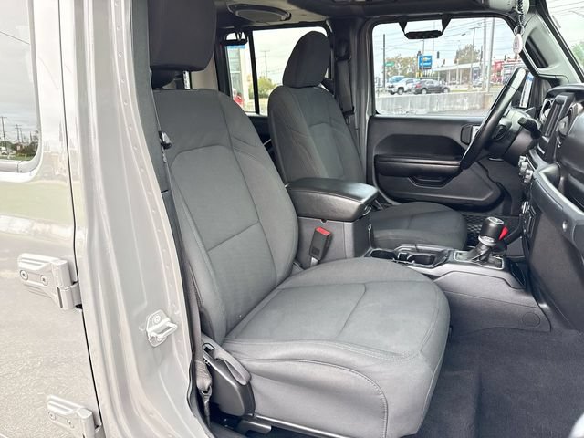 Used 2021 Jeep Gladiator Sport AWD/4WD image 25