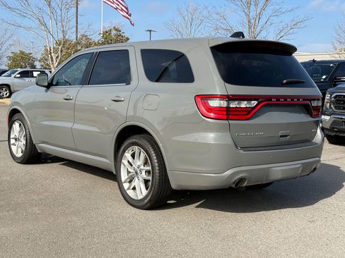 Used 2023 Dodge Durango GT image 3