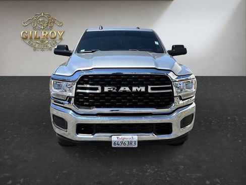 Used 2022 RAM 2500 Big Horn AWD/4WD image 2