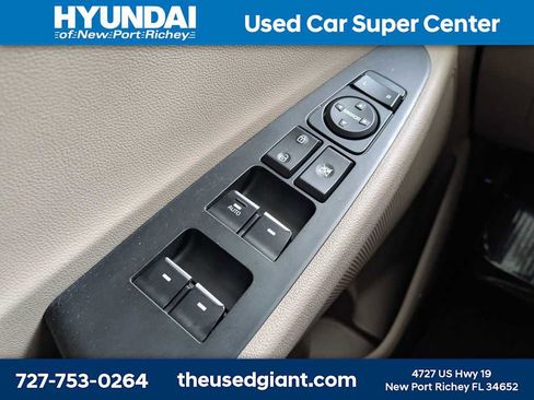 Used 2019 Hyundai Tucson Limited FWD image 28