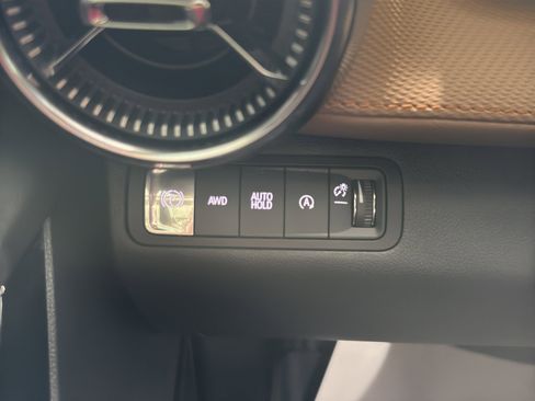 New 2026 Chevrolet Equinox ACTIV w/ LPO, Floor Liner Package image 27