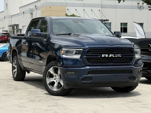 Used 2023 RAM 1500 Laramie AWD/4WD image 2