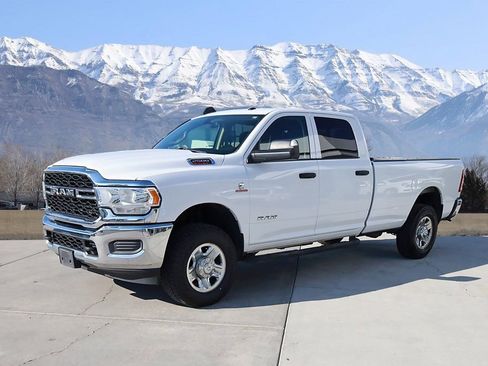 Used 2020 RAM 2500 Tradesman AWD/4WD image 2