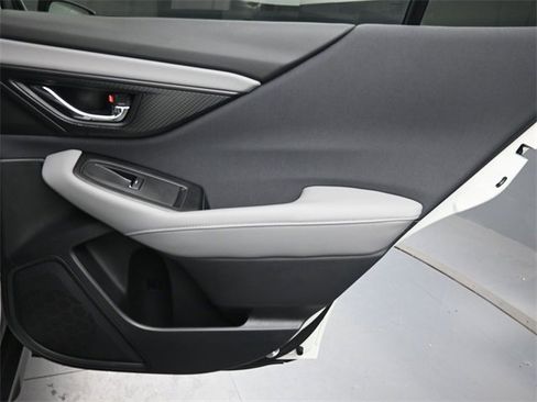 Certified 2025 Subaru Outback Premium w/ Popular Package #1A image 29