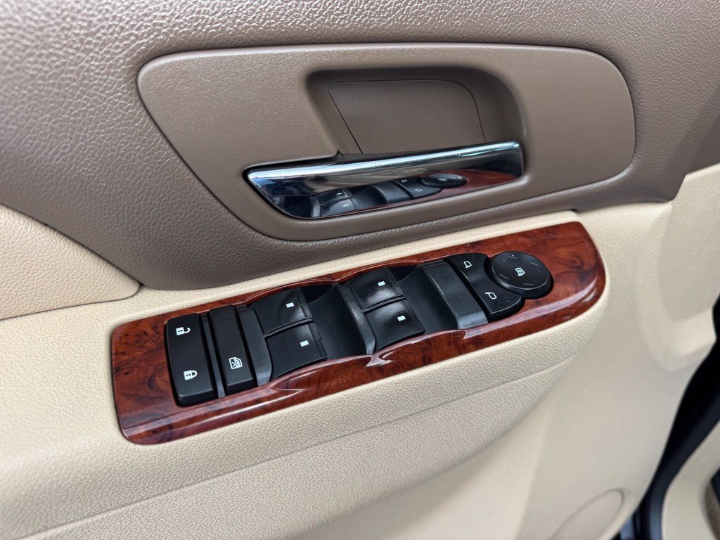 Used 2011 Chevrolet Tahoe LT AWD/4WD image 11