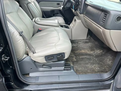 Used 2002 Chevrolet Tahoe Z71 image 41