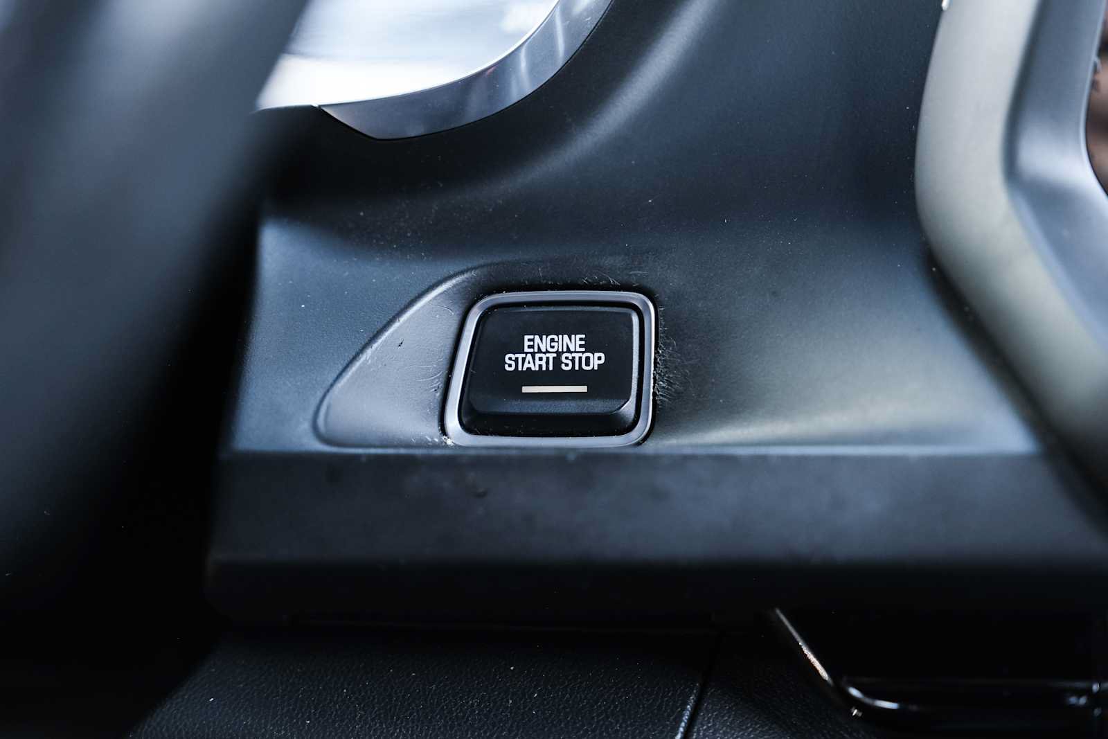 Used 2018 Chevrolet Camaro SS RWD image 38