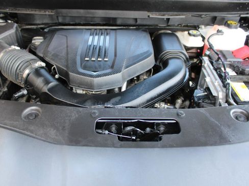 Used 2025 Buick Enclave Preferred FWD image 46