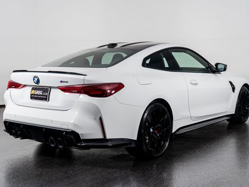 Used 2025 BMW M4 Coupe image 10