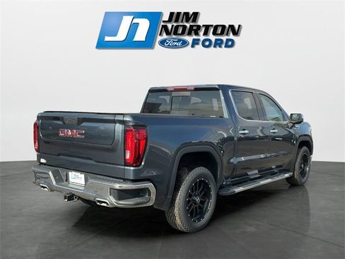 Used 2021 GMC Sierra 1500 SLT w/ SLT Premium Package image 3