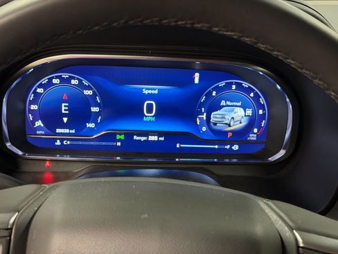 Certified 2024 Chevrolet Tahoe LT image 24