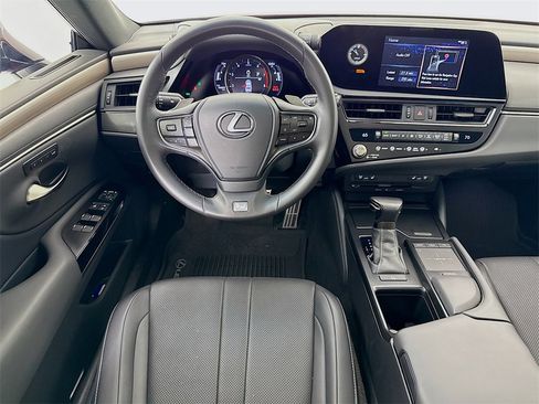Used 2022 Lexus ES 350 F Sport image 23