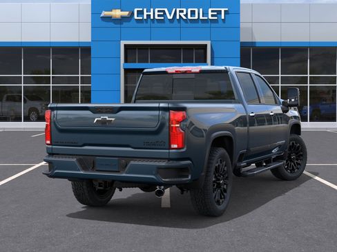New 2026 Chevrolet Silverado 2500 High Country w/ High Country Premium Package AWD/4WD image 4