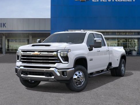 New 2026 Chevrolet Silverado 3500 LTZ w/ LTZ Texas Edition AWD/4WD image 6