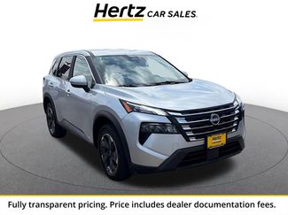 Used 2025 Nissan Rogue SV FWD video 1