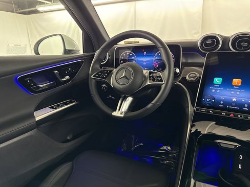 Certified 2026 Mercedes-Benz GLC 300 image 28