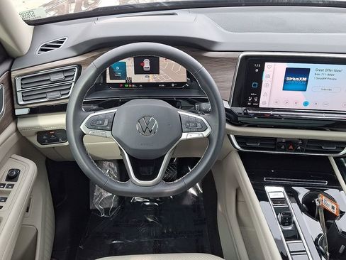 Certified 2024 Volkswagen Atlas SEL image 12
