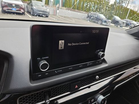 Used 2025 Honda Civic Sport image 19