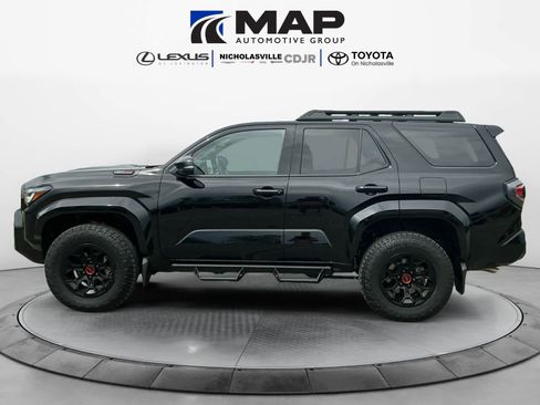 Used 2025 Toyota 4Runner TRD Pro AWD/4WD image 2