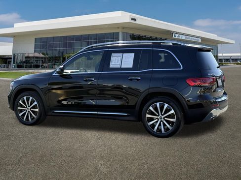 Used 2022 Mercedes-Benz GLB 250 4MATIC image 7