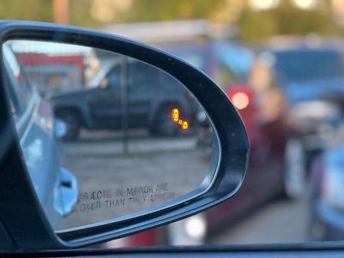 Used 2019 Kia Optima LX image 22