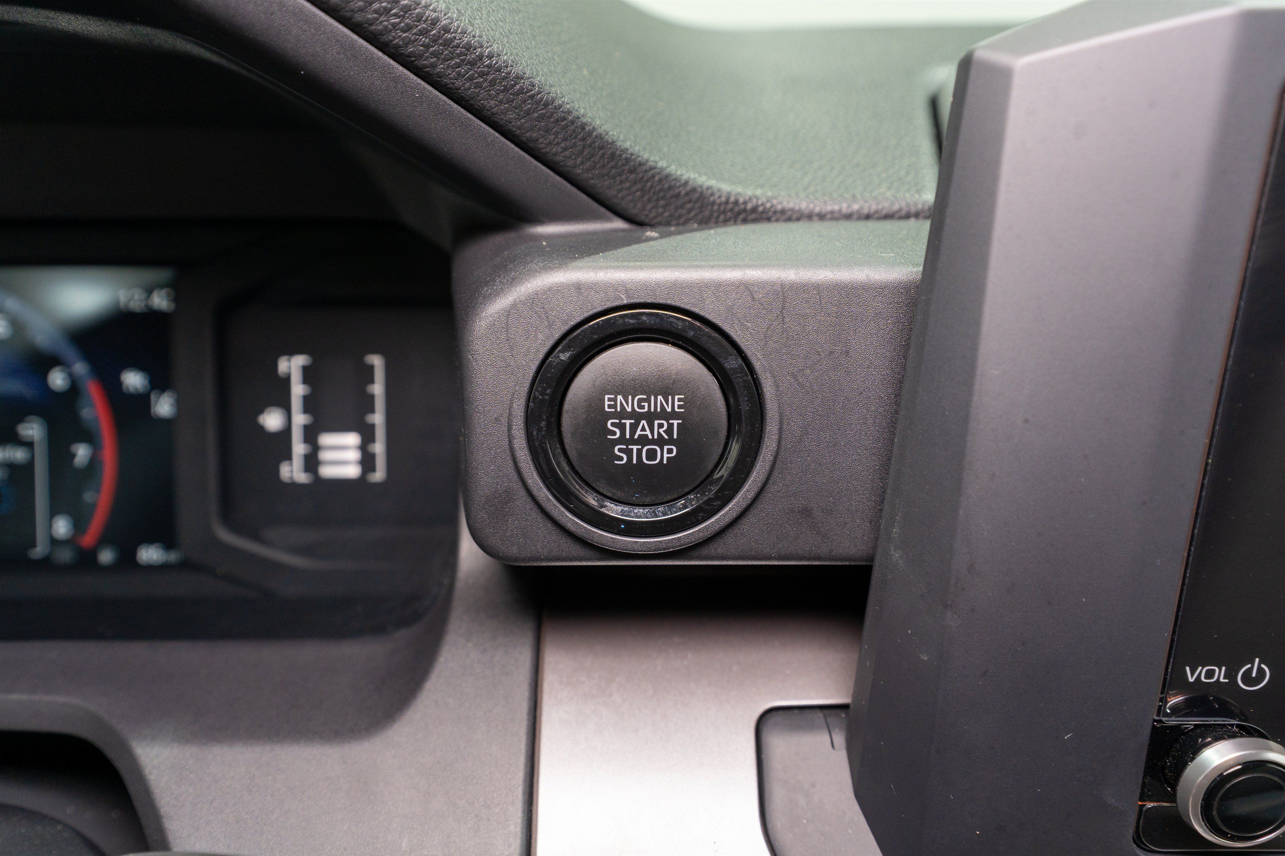 Used 2024 Toyota Tacoma SR5 RWD image 28
