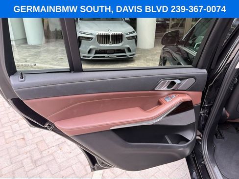 Used 2020 BMW X7 xDrive40i w/ Premium Package AWD/4WD image 21