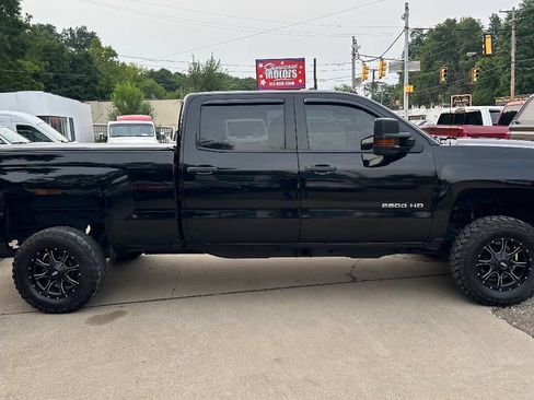 Used 2017 Chevrolet Silverado 2500 W/T w/ WT Convenience Package AWD/4WD image 1