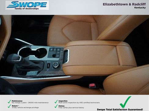 Used 2024 Toyota Highlander Platinum AWD/4WD image 25