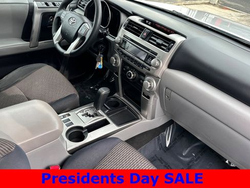 Used 2011 Toyota 4Runner SR5 image 17