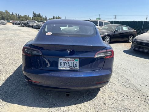 Used 2018 Tesla Model 3 Mid Range RWD image 6