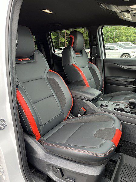 Used 2025 Ford Ranger Raptor AWD/4WD image 15