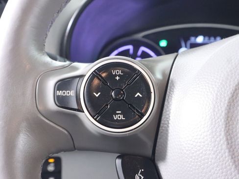 Used 2016 Kia Soul EV FWD image 13