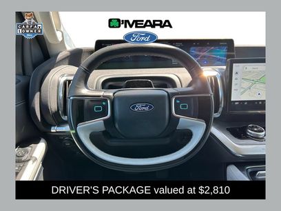 Used 2025 Ford Expedition Platinum w/ Driver's Package
