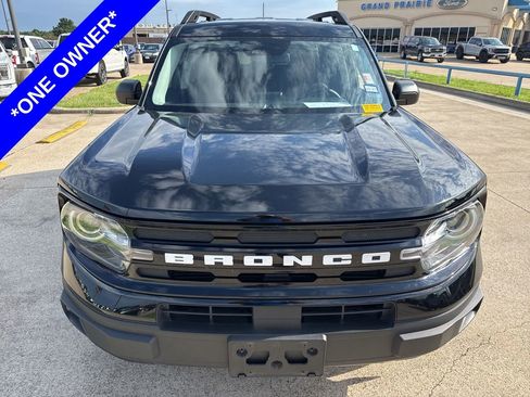 Used 2023 Ford Bronco Sport Outer Banks w/ Tech Package AWD/4WD image 2