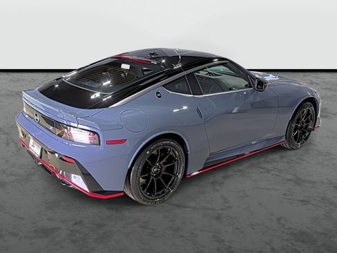 New 2026 Nissan Z NISMO w/ Floor Mat Package RWD image 4
