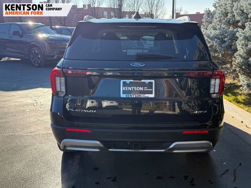 Used 2025 Ford Explorer Platinum w/ LUX Leather Package image 7
