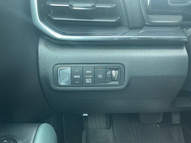 Used 2026 GMC Terrain AT4 w/ Convenience Package III AWD/4WD image 9