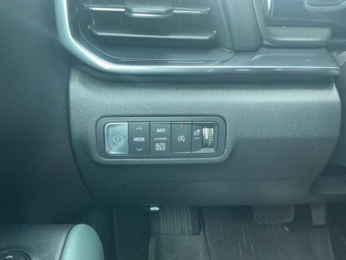 Used 2026 GMC Terrain AT4 w/ Convenience Package III AWD/4WD image 9