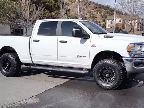 Used 2024 RAM 2500 Big Horn image 2