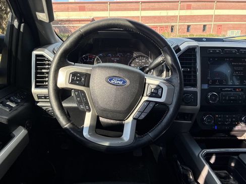 Used 2019 Ford F350 Lariat w/ Lariat Ultimate Package image 15