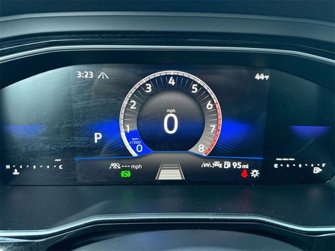 Used 2024 Volkswagen Jetta Sport image 10